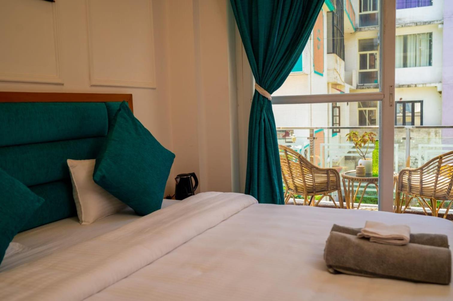 רישיקש Hotel The Moksham מראה חיצוני תמונה